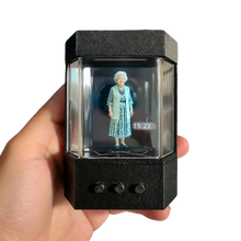Load image into Gallery viewer, ForeverMiss 3D Holographic Memorial Keepsake | Custom Pet/Human Hologram Gift （Let longing leave its mark, let love never end.）